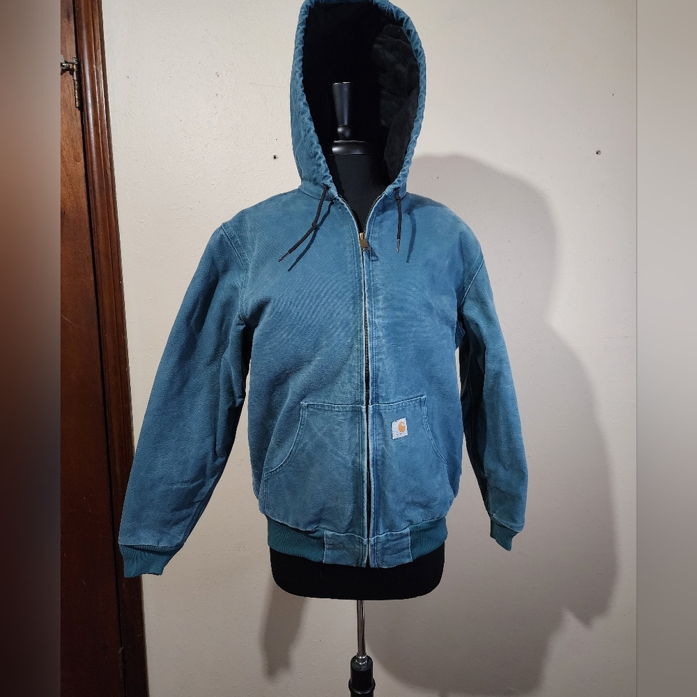 Vintage Carharrt Hooded Active Jacket Size Medium(8/10) Blue